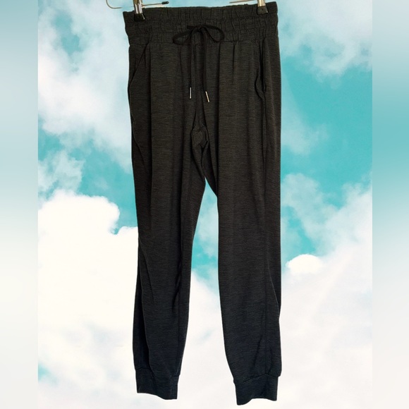 Active Life Dark Grey Joggers Size S - Picture 1 of 4